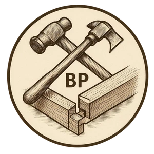 Outils de charpentier certifiant le Brevet Professionnel et l'exigence artisanale de Woody Création.